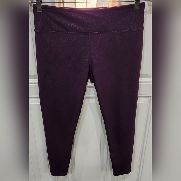 ZYIA Pants - Zyia purple capri leggings women's size 12-14
